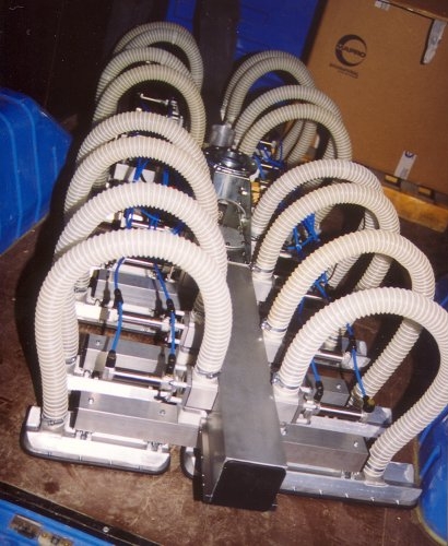 Roboter Saugaufsatz zum Transport glatter Platten